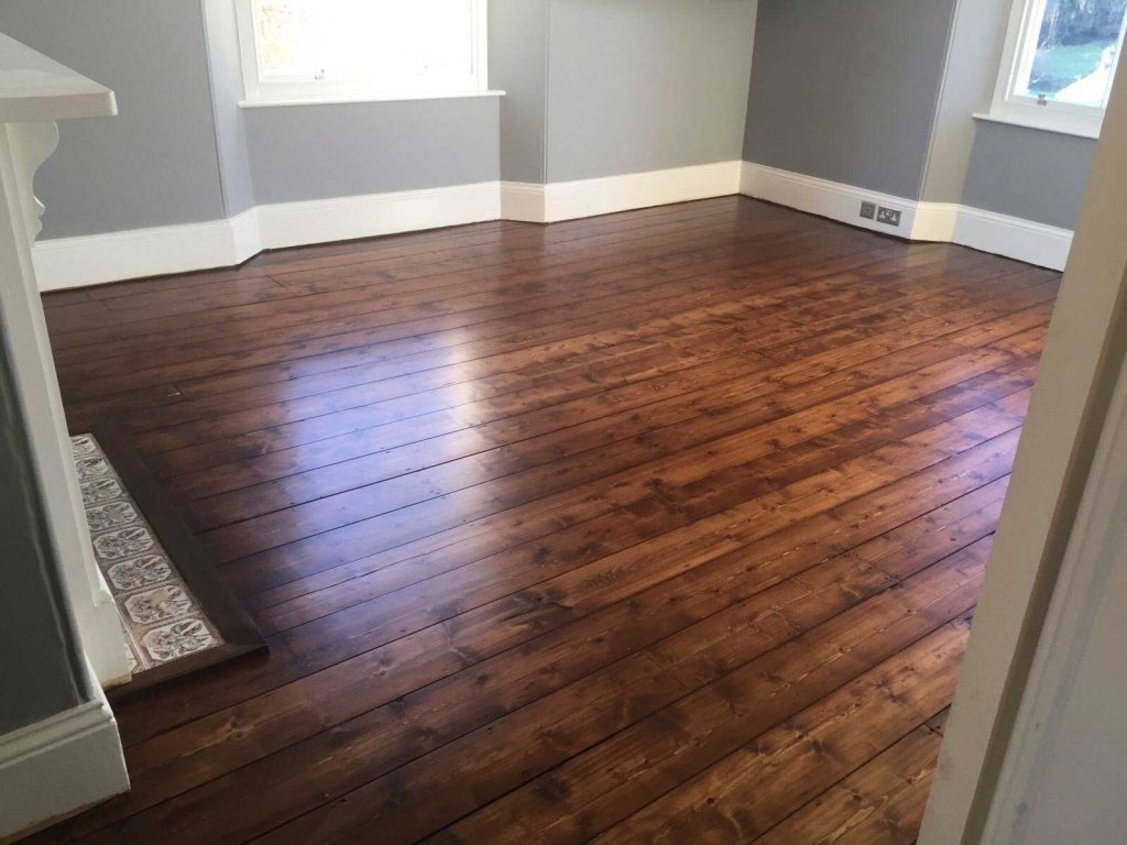 We attended a large property in Lustleigh to restore all of the wooden floors within 20 rooms. The works involved carpentry repairs, sanding, staining and finishing with lacquer