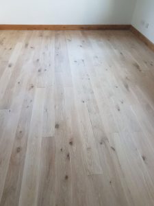 sanded solid oak wood floor